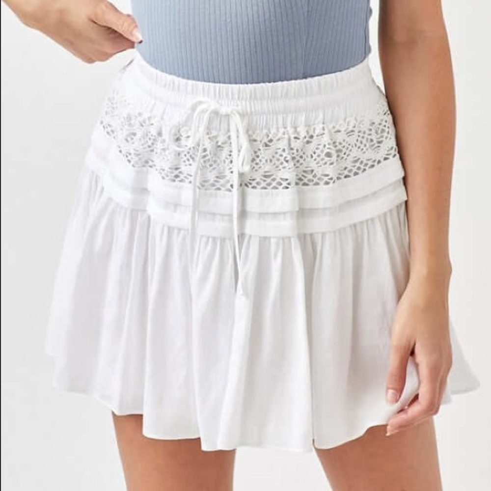On Cloud Nine Pleated Mini Skirt - Picture 2 of 2